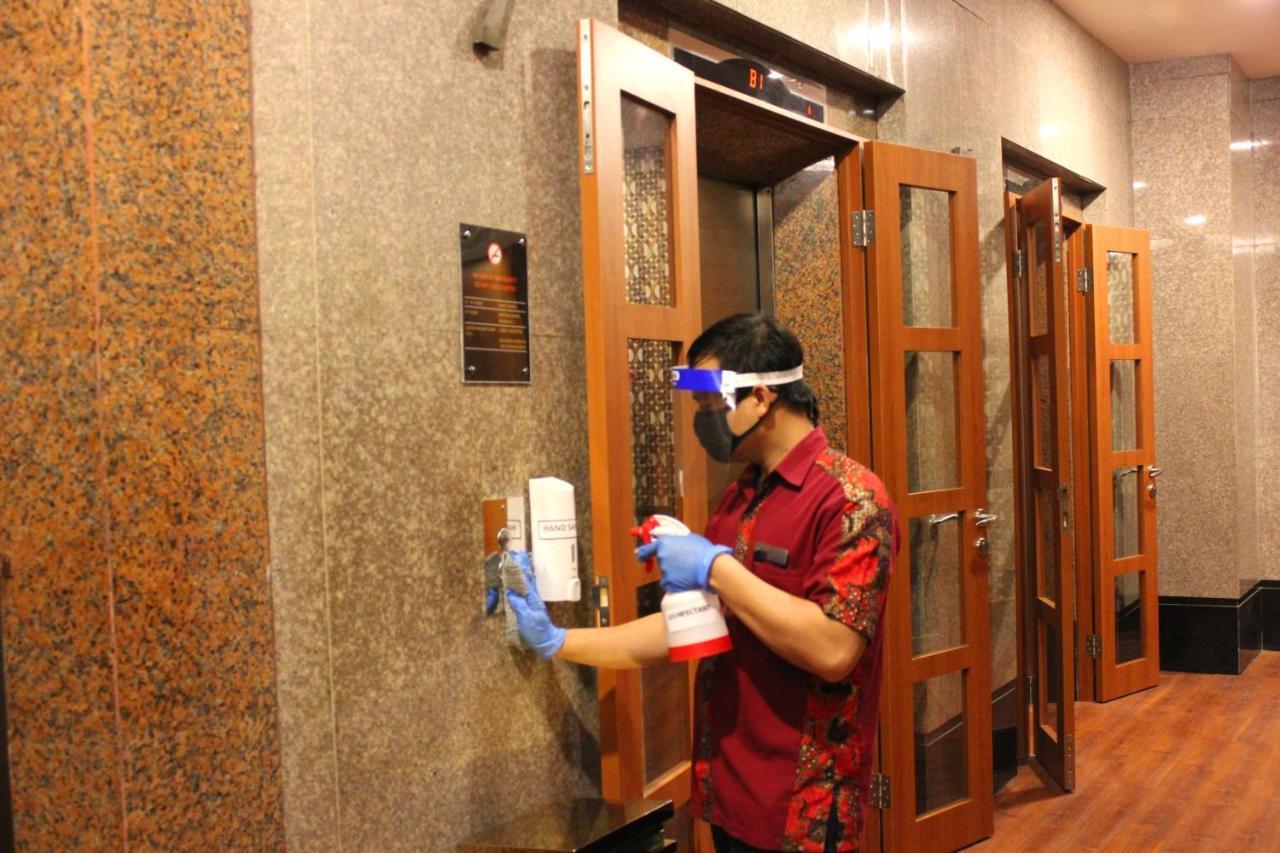 Best Western Senayan Джакарта Экстерьер фото