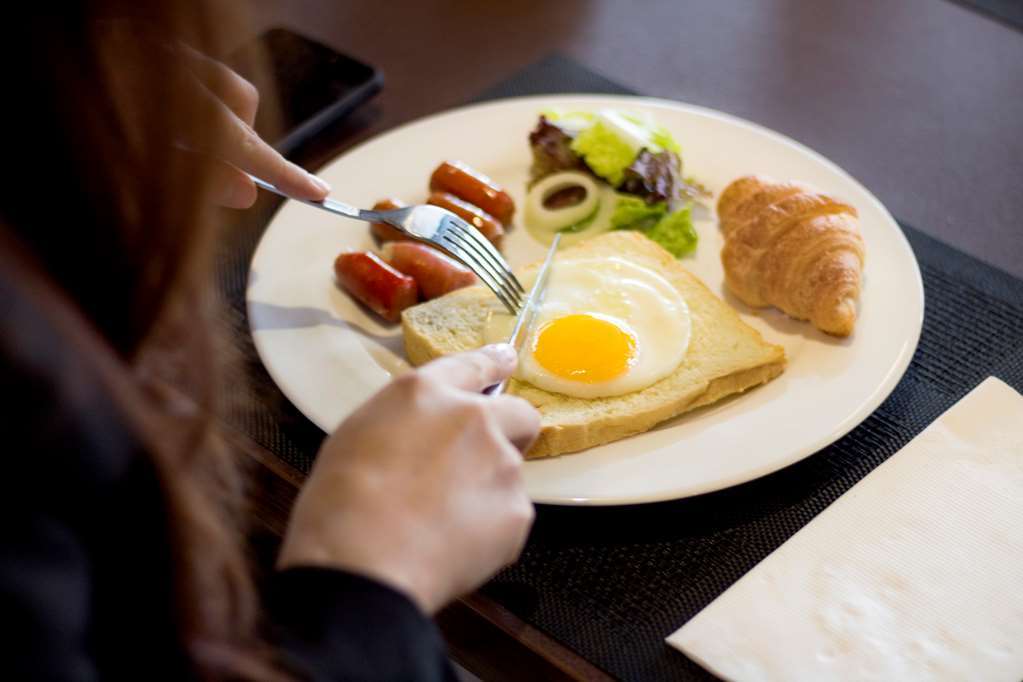 Best Western Senayan Джакарта Ресторан фото